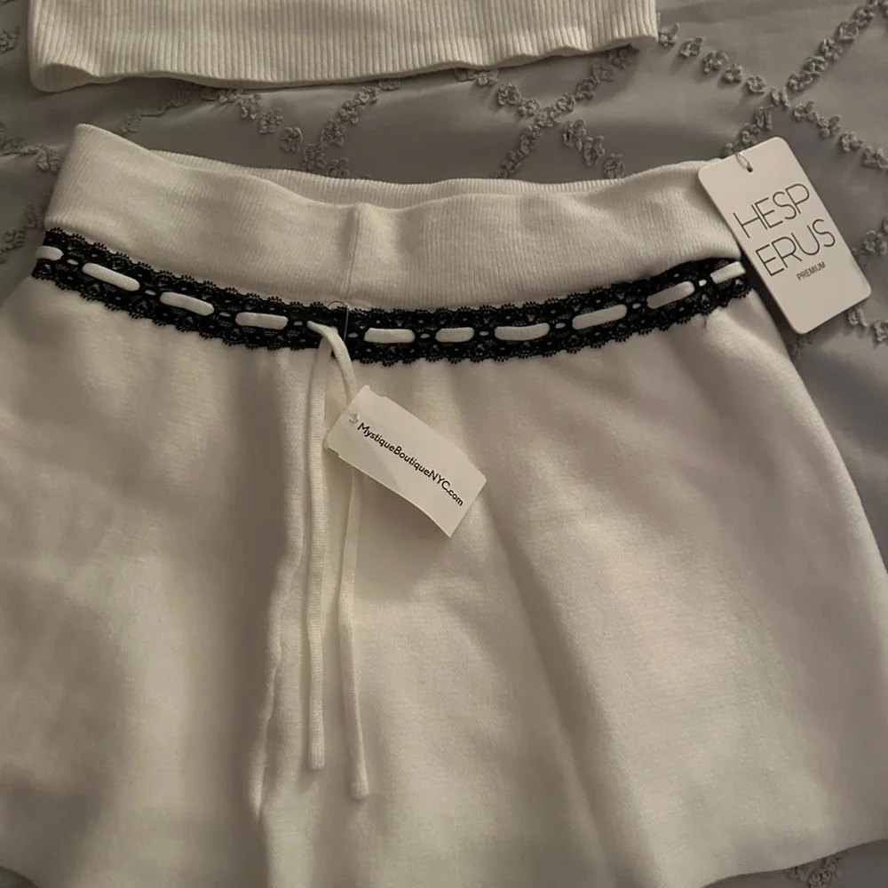 Set - Picture 9 of 9